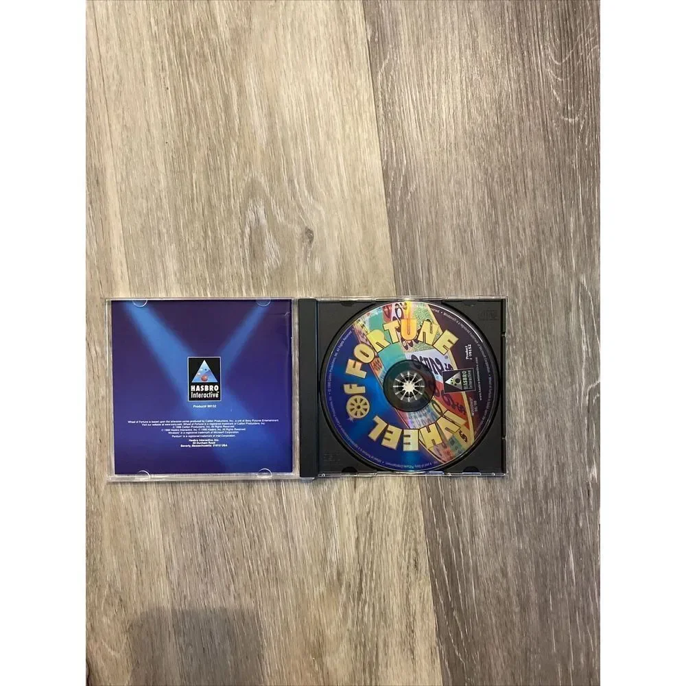 Vtg Wheel of Fortune CD-ROM (PC Computer Game 1998) 1st Edition- preowned-
